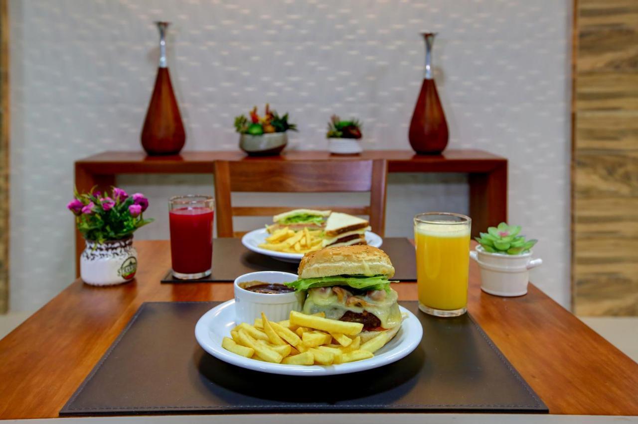 Hotel Novares Goiânia